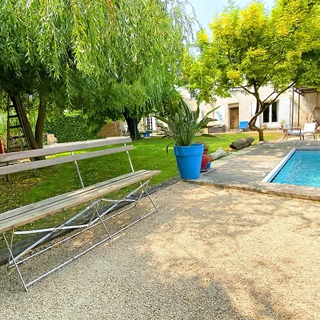Grande Maison, 5 Chambres, Piscine A 5 Min D'arles *