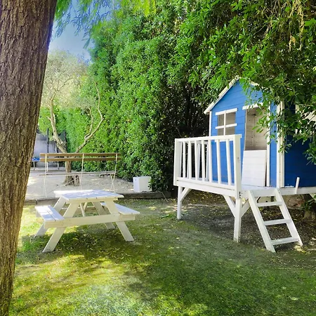 Grande Maison, 5 Chambres, Piscine A 5 Min D'arles Holiday home